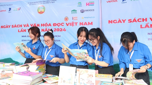 Bình Phước Nhiều hoạt động hưởng ứng Ngày sách và Văn hoá đọc Việt Nam