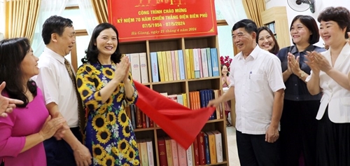 Ban Tuyên giáo Tỉnh ủy Hà Giang khai trương Phòng đọc sách