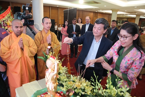 Giao lưu hữu nghị chúc mừng Tết cổ truyền các nước châu Á tại Hà Nội