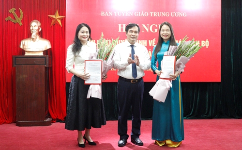 Công bố Quyết định bổ nhiệm 2 Ủy viên Ban Biên tập Báo điện tử Đảng Cộng sản Việt Nam