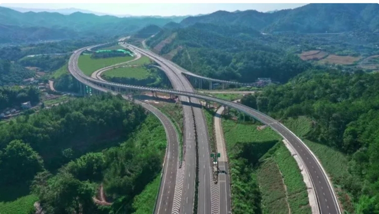 Vụ sập cao tốc tại Trung Quốc Ít nhất 19 người thiệt mạng