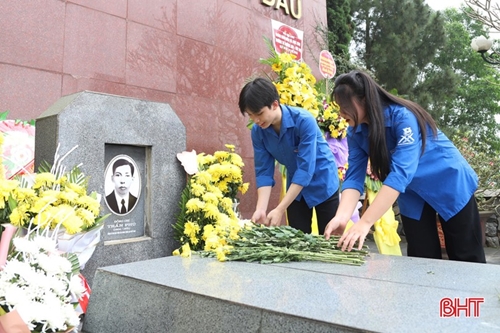 Đồng chí Trần Phú, Tổng Bí thư đầu tiên của Đảng, người con ưu tú của dân tộc Việt Nam