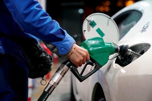 Giá xăng, dầu tăng giảm đan xen