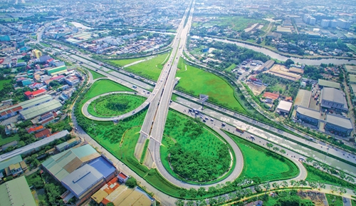 Hiện đại hóa hạ tầng giao thông - “chìa khóa” để phát triển kinh tế vùng Đông Nam bộ