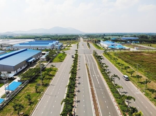Đồng Nai Phấn đấu thành một trong ba trung tâm kinh tế lớn nhất nước