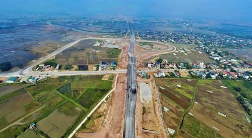 Thông xe toàn tuyến cao tốc Diễn Châu - Bãi Vọt vào ngày 30 6