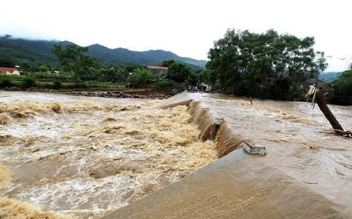 Bắc Kạn rà soát các khu dân cư ven sông, suối có nguy cơ cao xảy ra ngập lụt, lũ quét