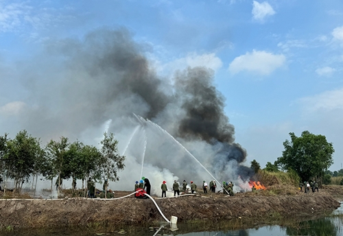 Đồng Tháp Diễn tập phương án chữa cháy rừng cấp tỉnh