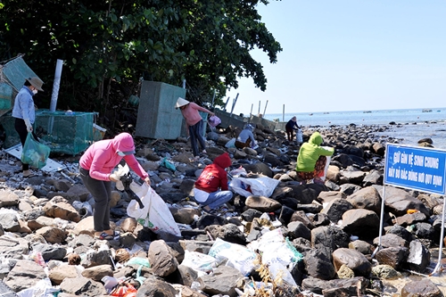 Phú Yên chung tay giảm thiểu rác thải nhựa