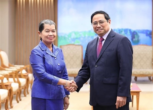 Gov’t leader receives visiting Cambodian Deputy Prime Minister