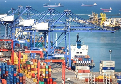 Vietnam’s trade surplus of US 710 million in six-month period