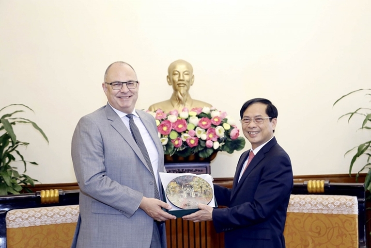 Denmark wishes to strengthen effective cooperation with Vietnam in green growth