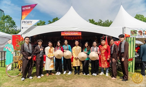 Vietnam s image and culture introduced at Canada’s Fusion Festival