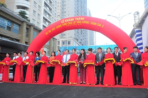 Hanoi opens Le Van Luong - Belt Road No 3 tunnel to traffic