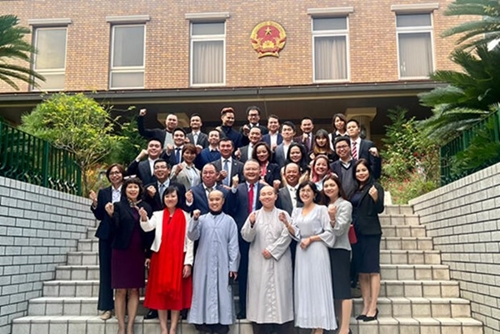 SCOV delegation meets with overseas Vietnamese in Japan