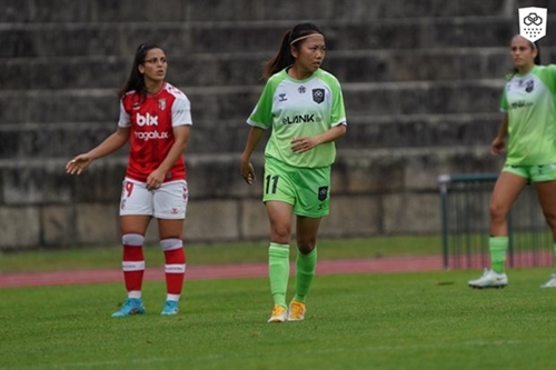 Vietnamese striker Huynh Nhu named to Portuguese female league s dream team