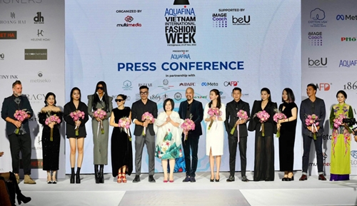 Aquafina Vietnam International Fashion Week to take place in Hanoi