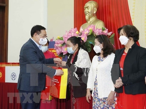 NA leader attends great unity festival in Hanoi’s Quan Thanh ward