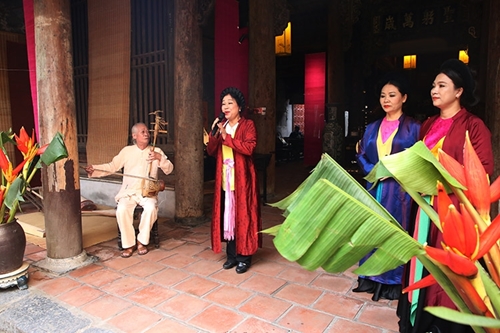 Cultural activities marks Vietnam Cultural Heritage Day