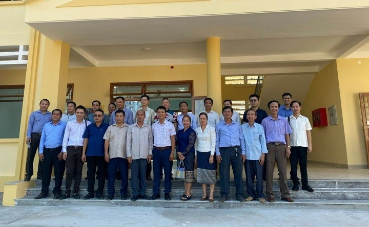 Da Nang hands over friendship school to overseas Vietnamese in Laos’ Champasak