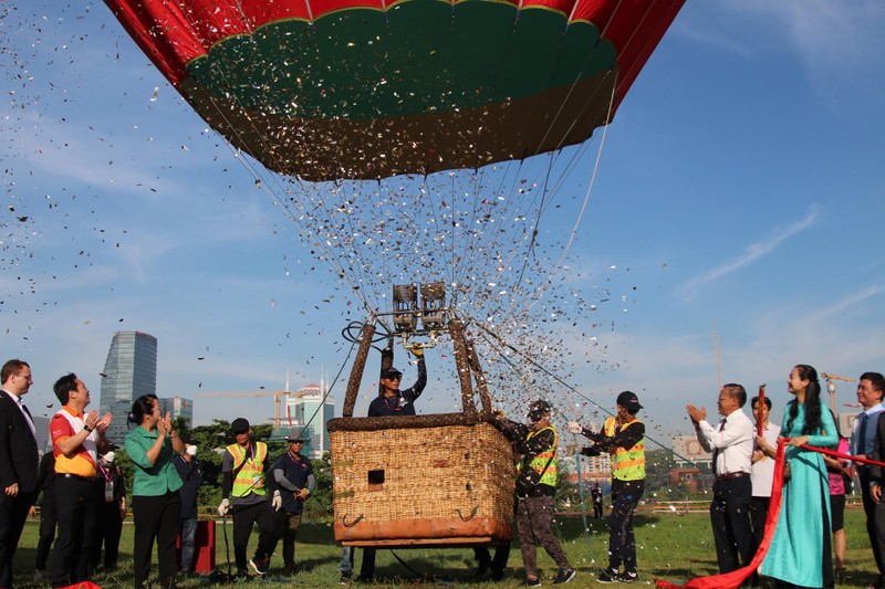 Second Ho Chi Minh City Hot Air Balloon Festival opens