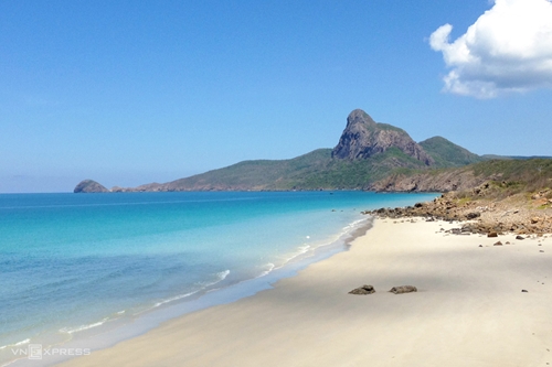 Con Dao named one of 16 best island vacations in world