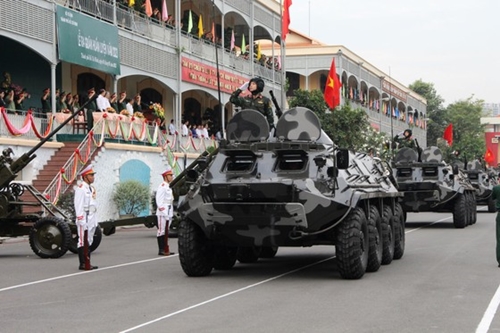 Armed forces in Ho Chi Minh City launch combat training in 2023