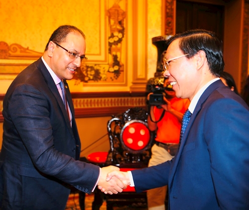 Ho Chi Minh City enhances cooperation with AUF