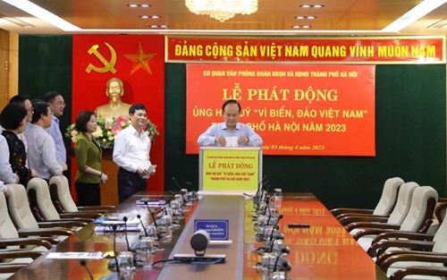 Hanoi launches donation campaign to support Fund For Vietnam s seas and islands