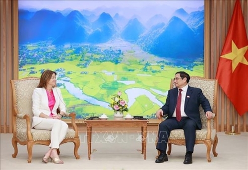 Vietnam wants to step up multi-faceted cooperation with Slovenia PM