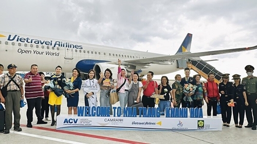 Direct flights from Da Nang Cam Ranh to Macau officially launched