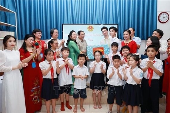Prime Minister visits educational institutions for disadvantaged children