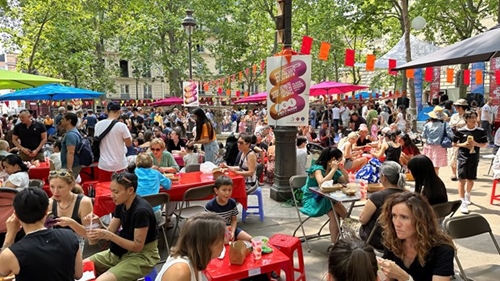 Vietnamese street food festival in Paris leaves strong impressions