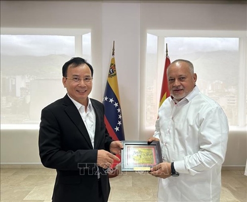 Party delegation visits Venezuela to enhance bilateral ties