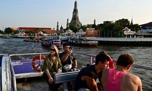 Thailand simplifies visa procedures to attract visitors