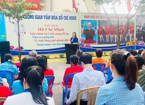 Southern district inaugurates Ho Chi Minh cultural space at residential area