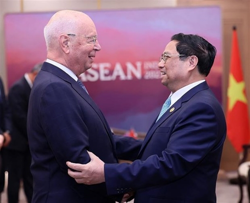 Vietnam – bright spot of post-pandemic economic growth WEF Executive Chairman