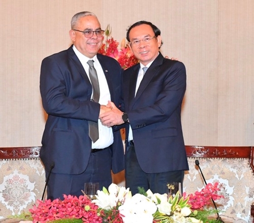 Ho Chi Minh City strengthens friendly exchanges and cooperation with Cuba
