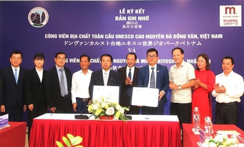 Vietnamese, Japanese geoparks sign MoU on cooperation