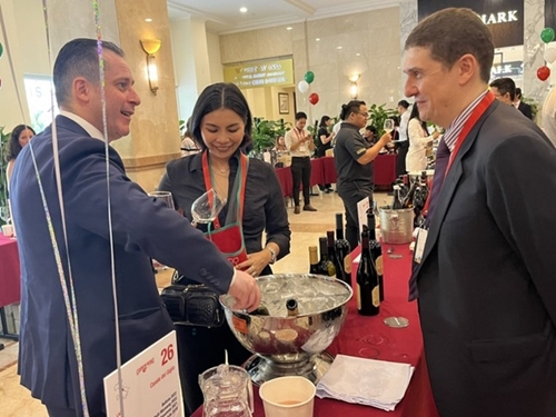 Italian wine products introduced in Ho Chi Minh City