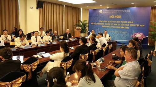 HCMC recognizes overseas Vietnamese’s role in popularizing Vietnamese goods abroad
