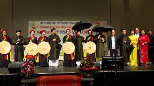 Vietnamese community in Germany preserves traditional national arts
