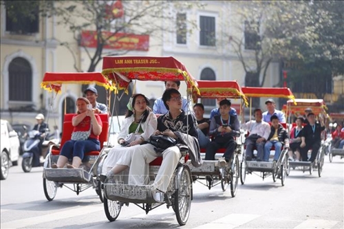 Hanoi welcomes about 653,000 visitors during Tet