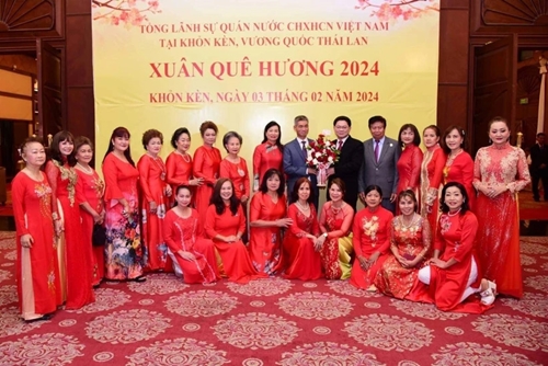 Tet celebration held for overseas Vietnamese in Thailand’s northeastern region