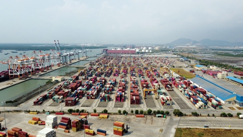 Cargo through seaports up by 27 in first 2 months