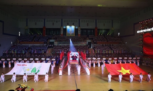 Dong Nai Phu Dong Health Festival attracts over 6,000 students