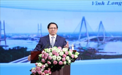 Vinh Long needs to fully tap potential to become modern, ecological province PM
