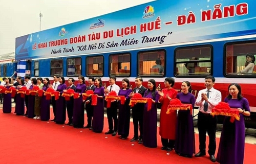 Heritage train route linking Hue with Da Nang launched