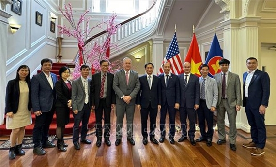 FM addresses seminar on Vietnam-US relations in Washington D C