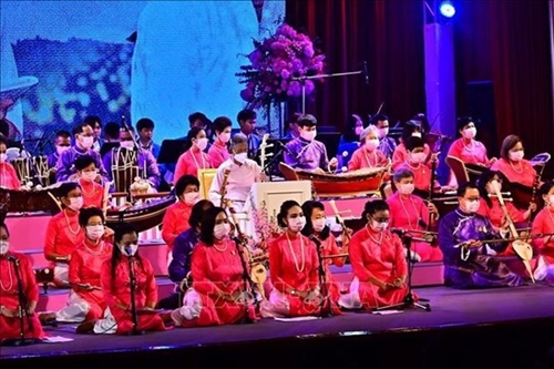 Thai princess delivers musical performance about Vietnam